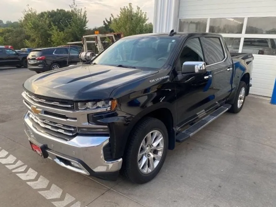 2019 Chevrolet Silverado 1500 LTZ photo 1