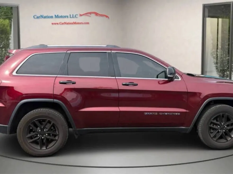 2020 Jeep Grand Cherokee Limited photo 1