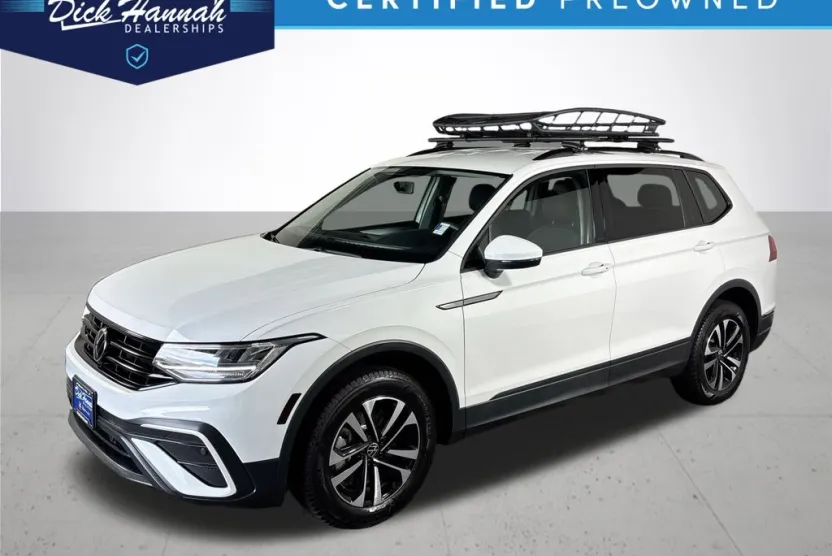 2022 Volkswagen Tiguan S photo 1