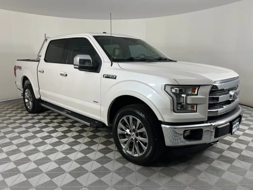 2015 Ford F-150 Lariat photo 1