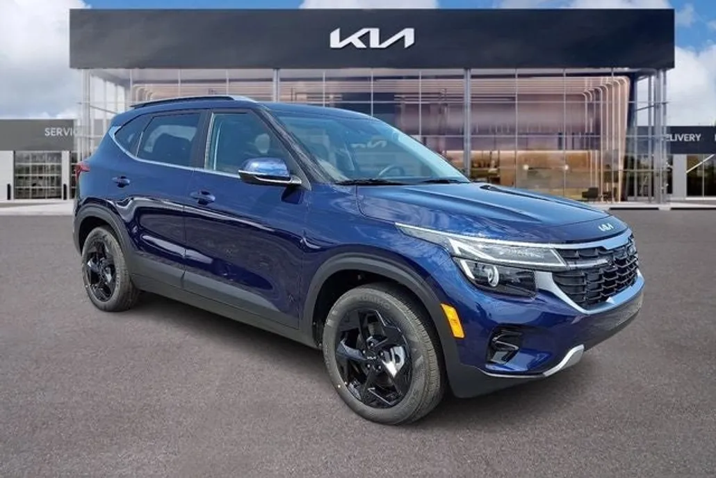 2026 Kia Seltos EX photo 1