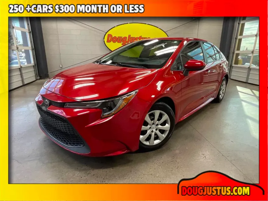 2020 Toyota Corolla LE photo 1