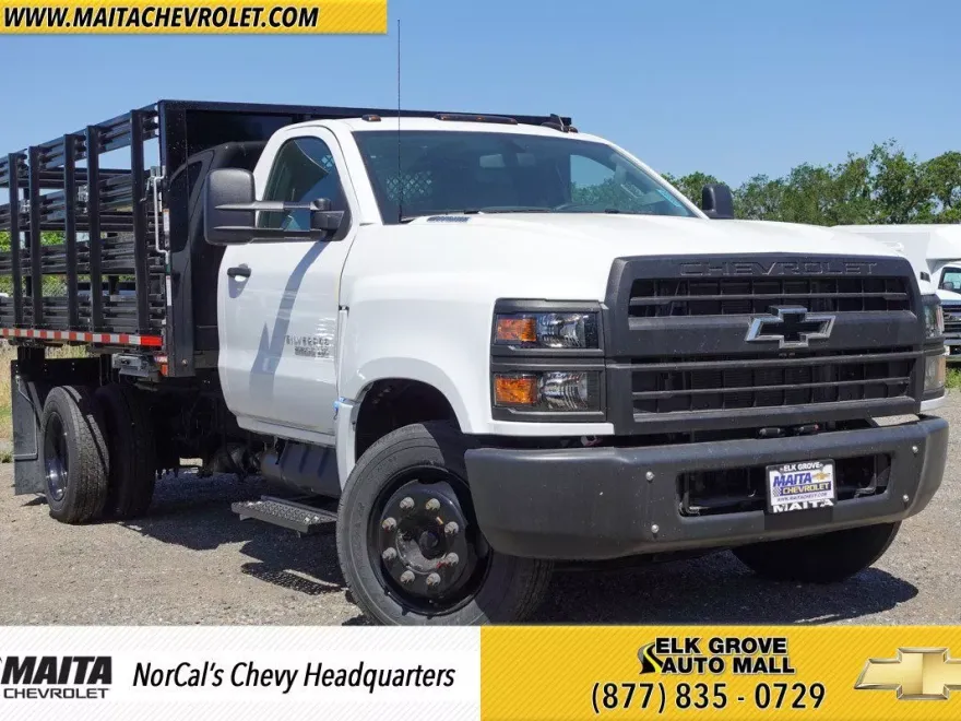 2023 Chevrolet Silverado 5500HD Work Truck photo 1