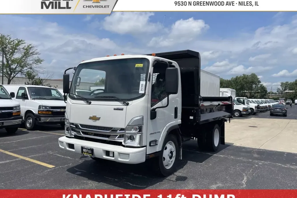 2024 Chevrolet Silverado 4500HD photo 1