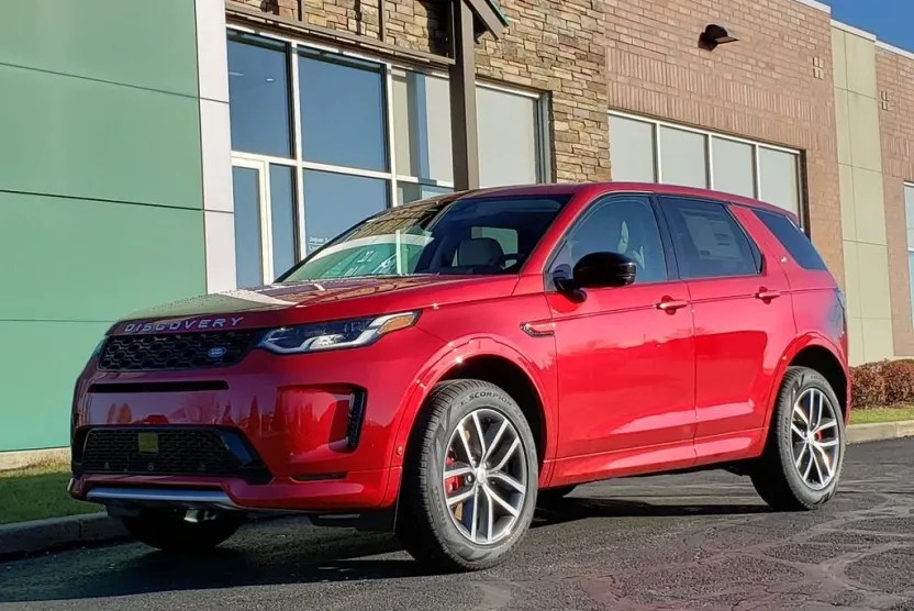 2025 Land Rover Discovery Sport S photo 1