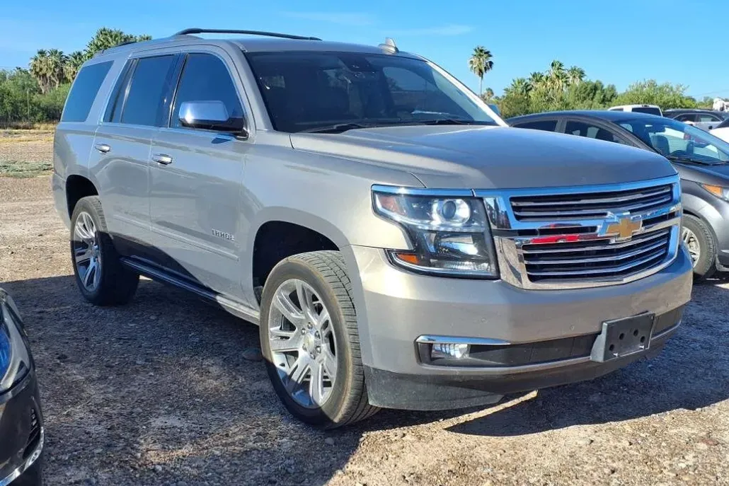 2018 Chevrolet Tahoe Premier photo 1