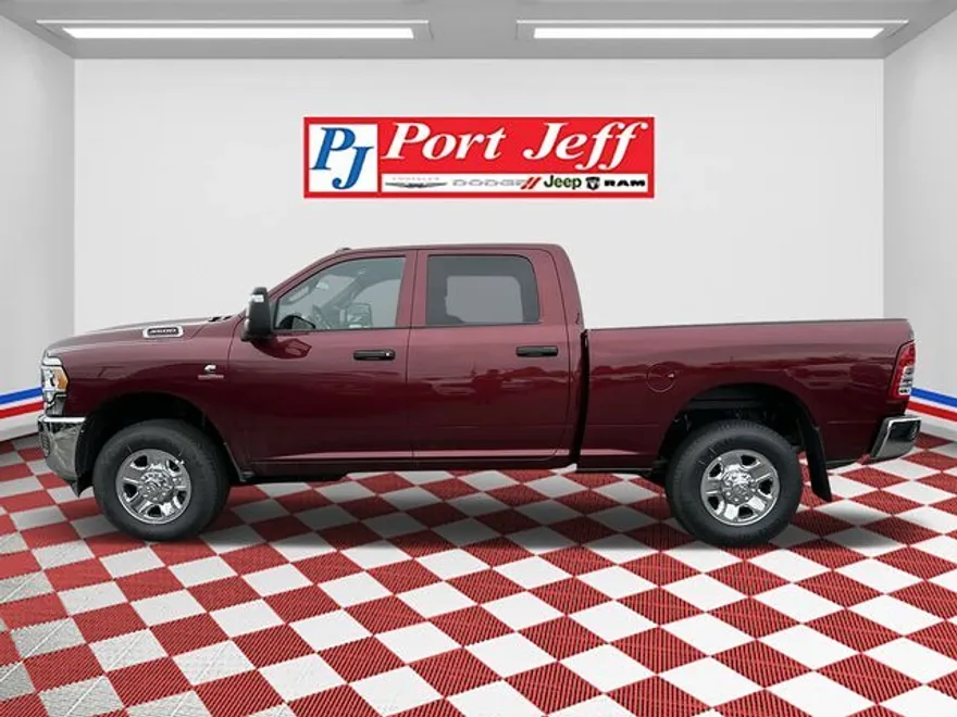 2024 Ram 3500 Tradesman photo 1