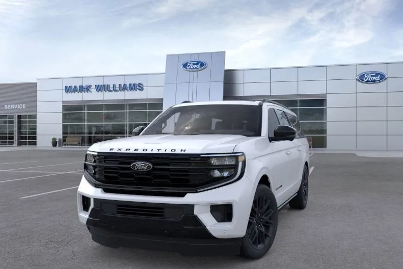 2025 Ford Expedition MAX Platinum photo 1
