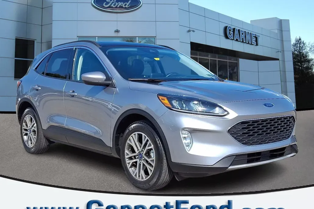2022 Ford Escape SEL photo 1