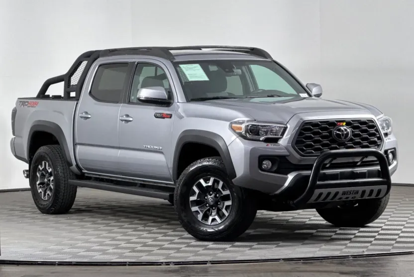 2021 Toyota Tacoma TRD Off-Road photo 1
