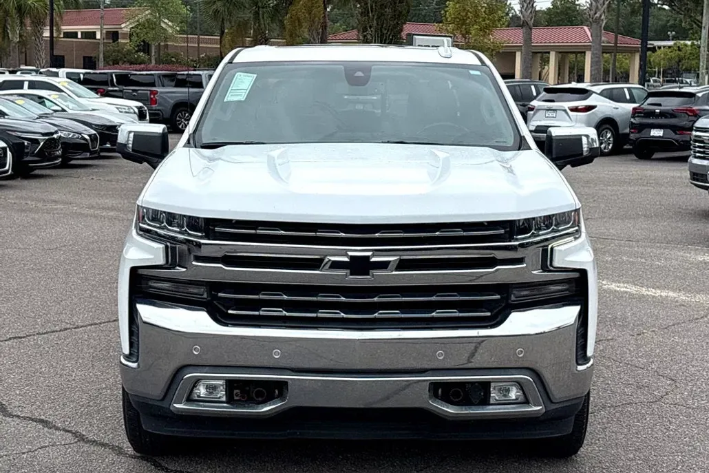 2019 Chevrolet Silverado 1500 LTZ photo 1