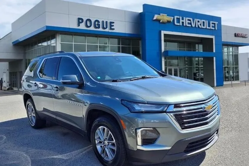 2023 Chevrolet Traverse Cloth photo 1