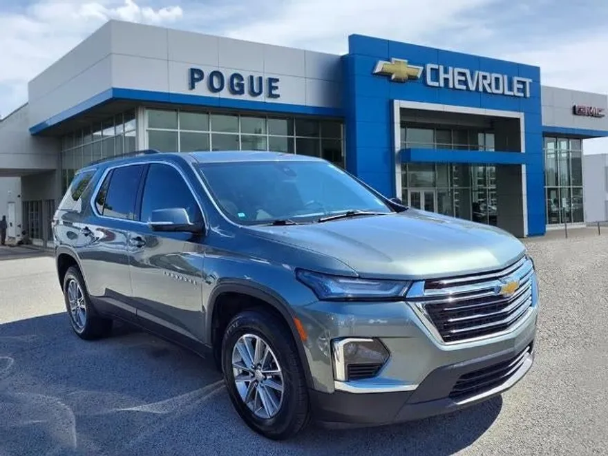 2023 Chevrolet Traverse Cloth photo 1