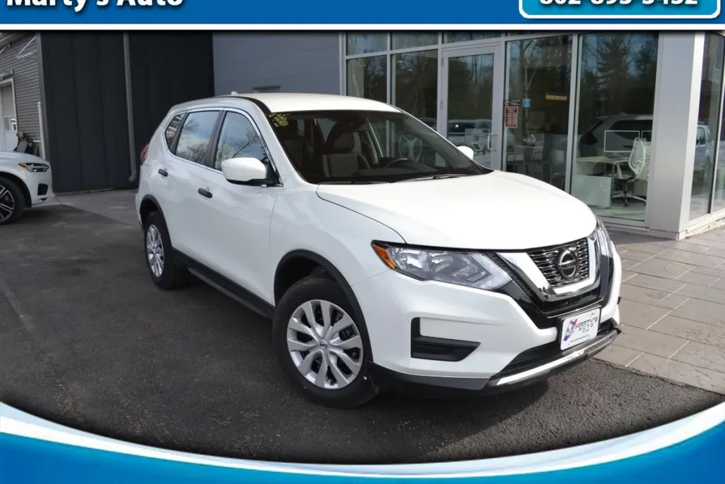 2019 Nissan Rogue S photo 1