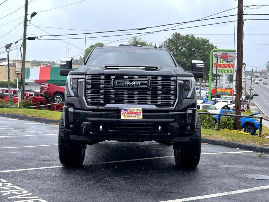 2024 Gmc Sierra HD Denali Ultimate photo 2