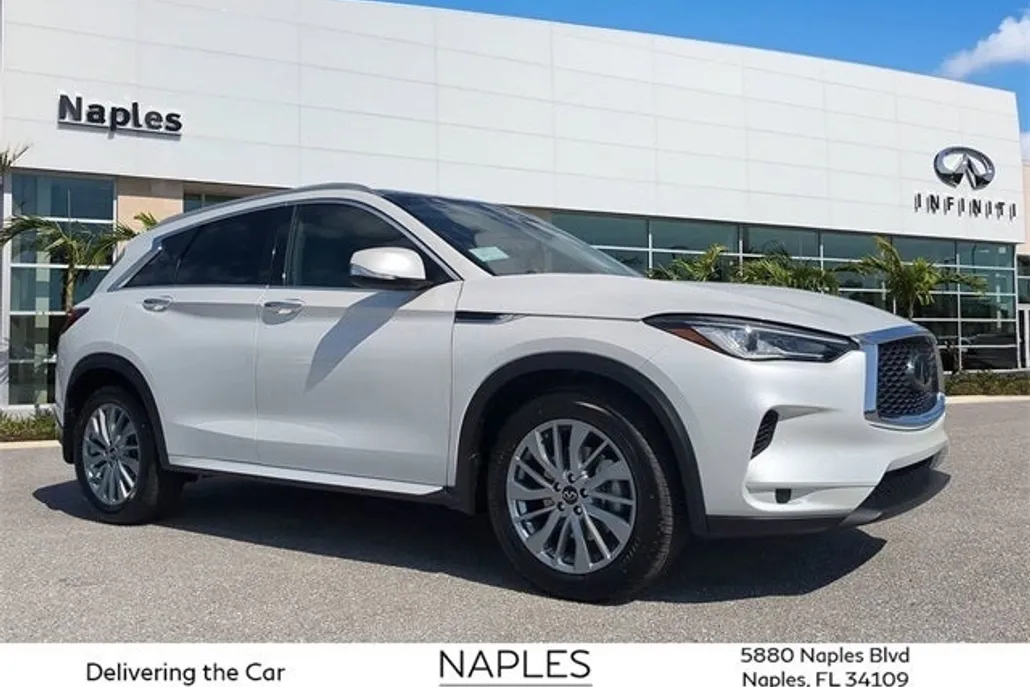 2025 Infiniti QX50 Luxe photo 1