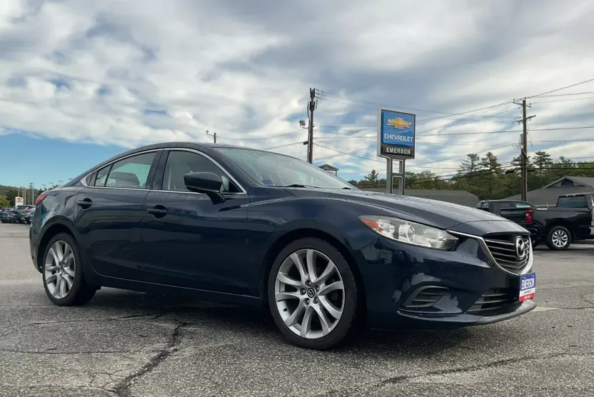 2017 Mazda Mazda6 Touring photo 1