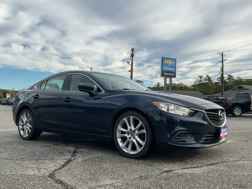 2017 Mazda Mazda6 Touring photo 1