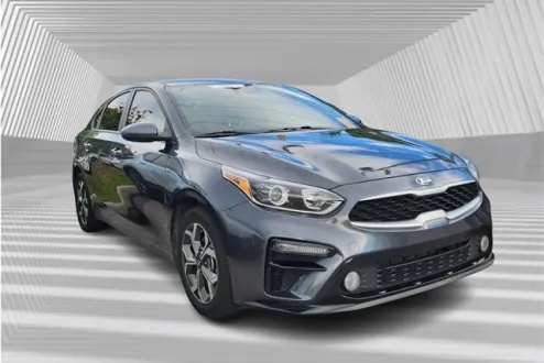 2021 Kia Forte LXS photo 2