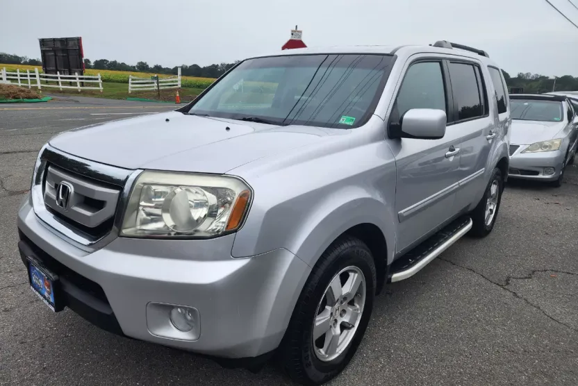 2011 Honda Pilot EX-L photo 1