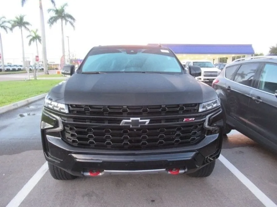 2023 Chevrolet Tahoe Z71 photo 1