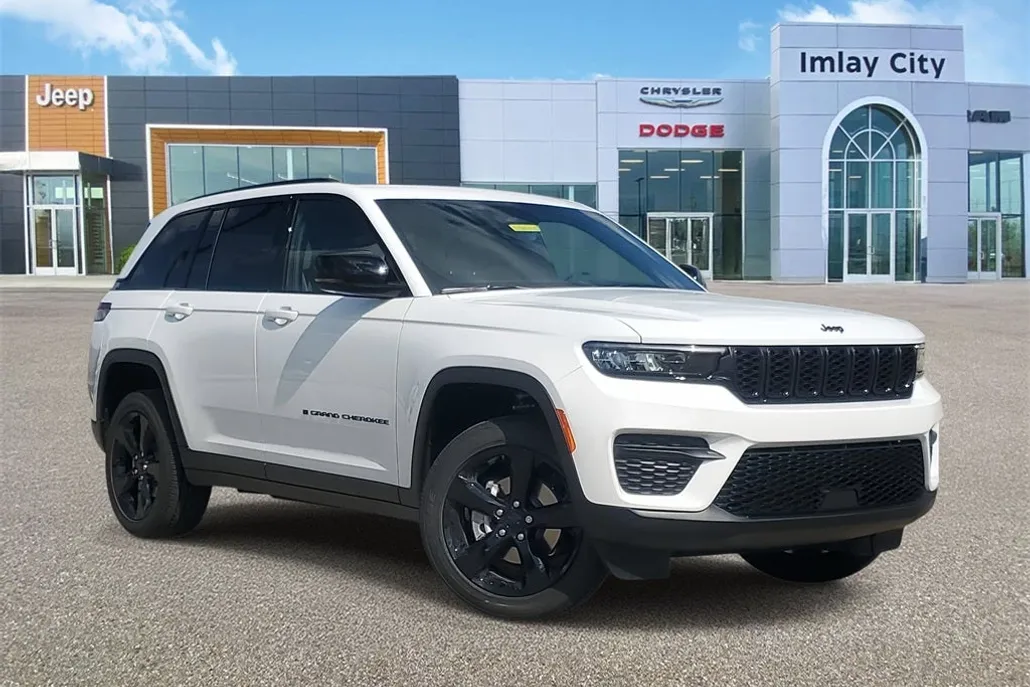 2025 Jeep Grand Cherokee Altitude photo 1