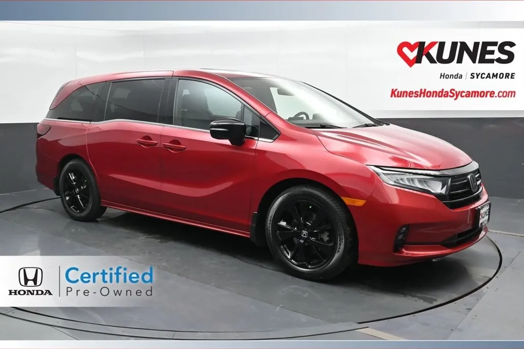 2023 Honda Odyssey Sport photo 1