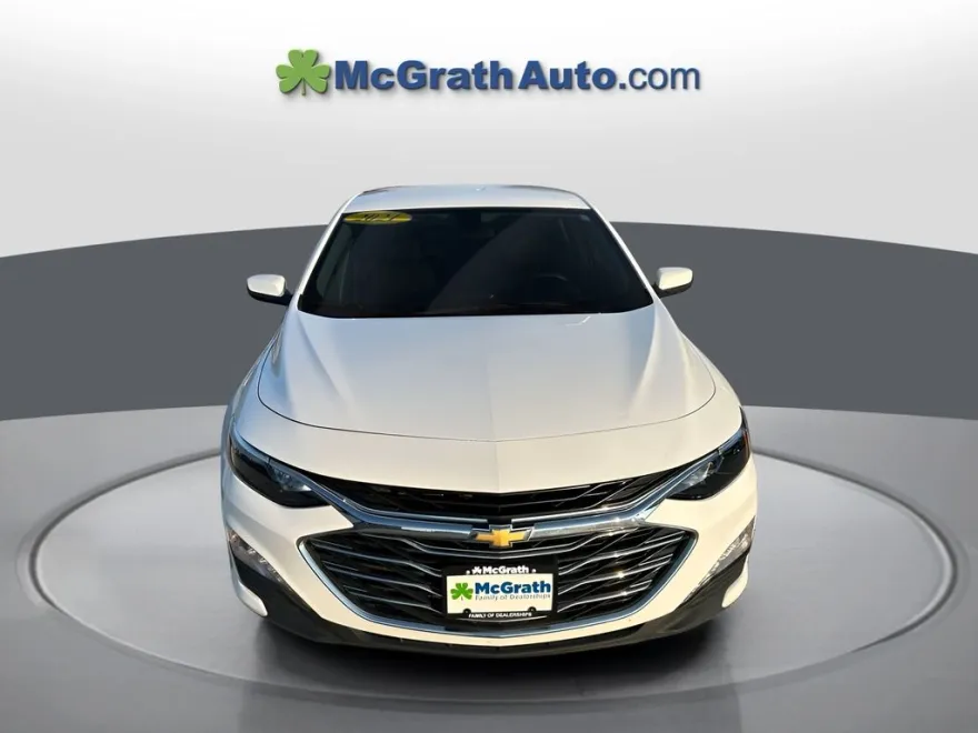 2021 Chevrolet Malibu 1LT photo 1