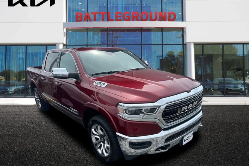 2023 Ram 1500 Limited photo 1