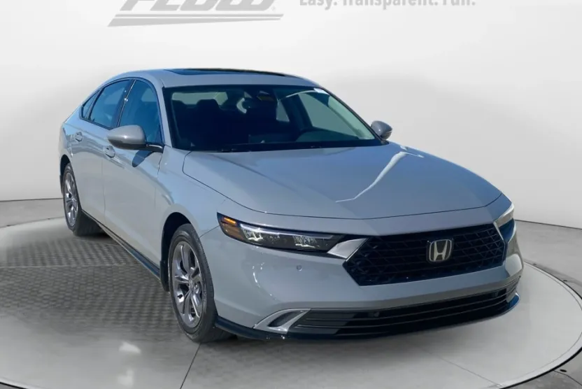 2025 Honda Accord Hybrid EX-L photo 1