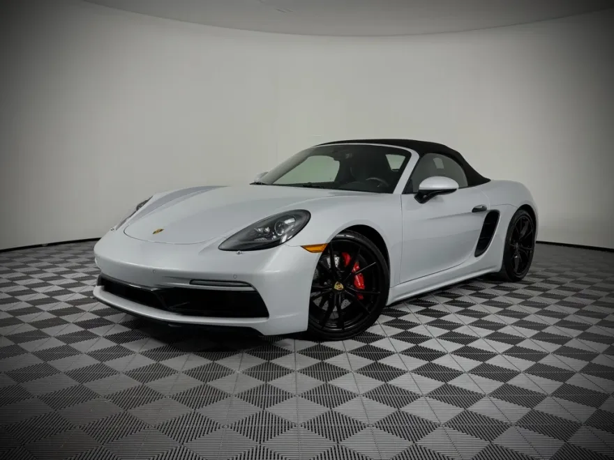 2024 Porsche Boxster S photo 1