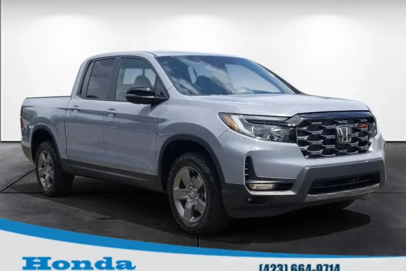 2025 Honda Ridgeline TrailSport photo 1