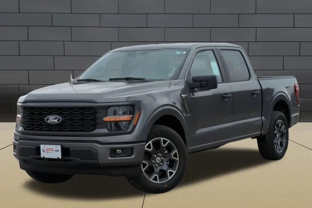 2025 Ford F-150 STX photo 1