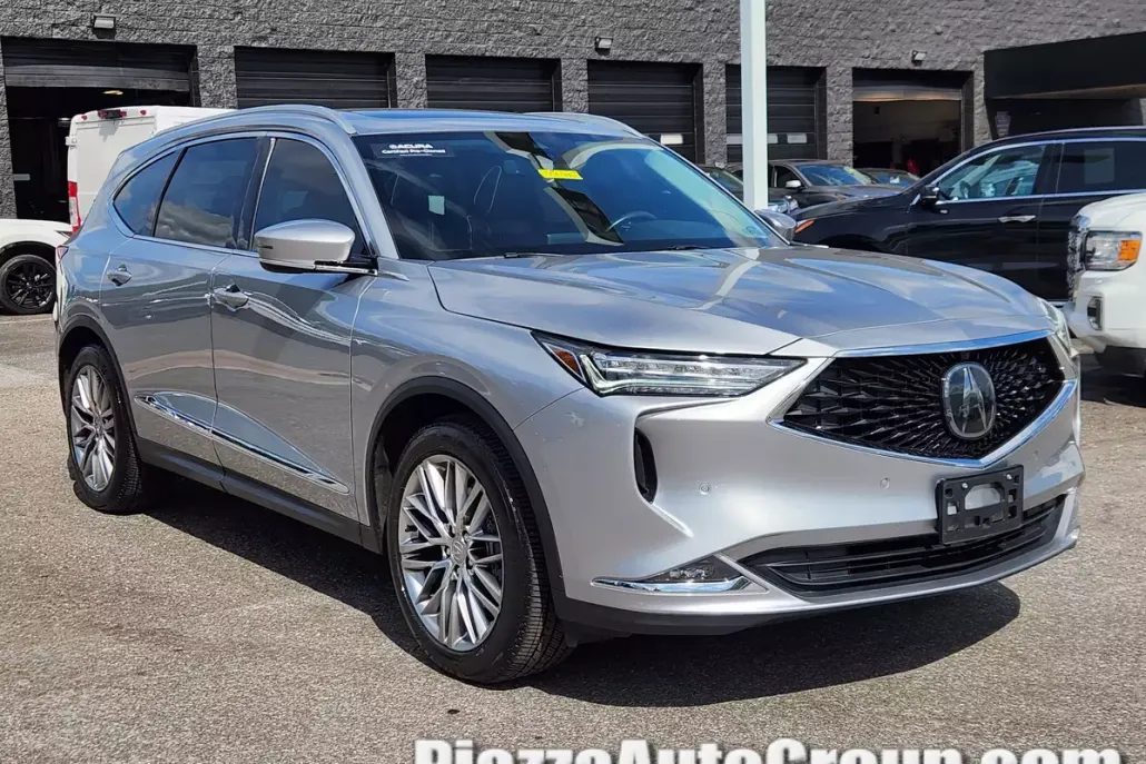 2024 Acura MDX SH-AWD Advance photo 1