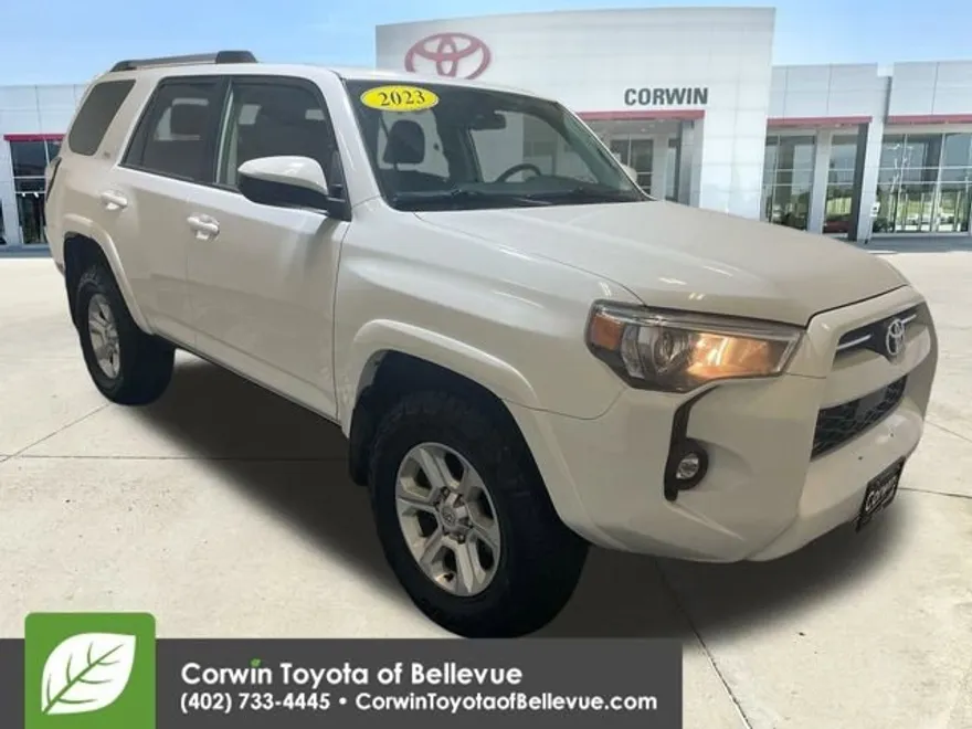 2023 Toyota 4Runner SR5 photo 1