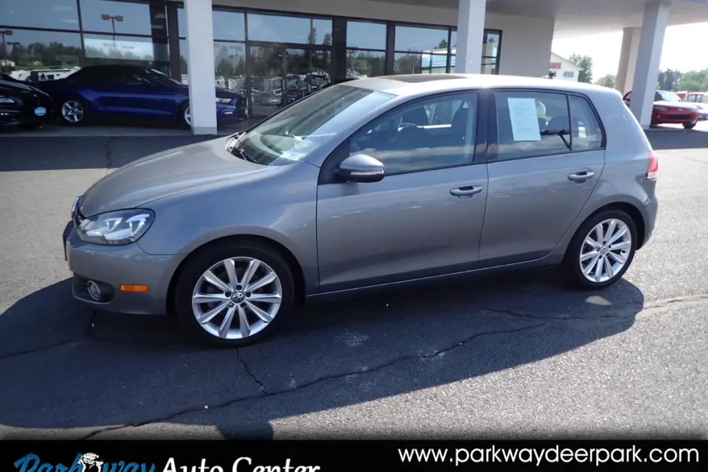 2013 Volkswagen Golf TDI photo 1