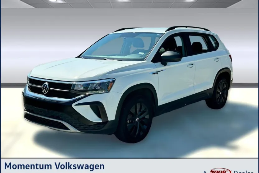 2022 Volkswagen Taos S photo 1