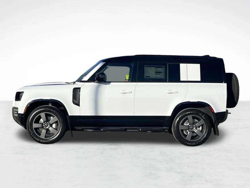 2025 Land Rover Defender 110 X-Dynamic SE photo 1