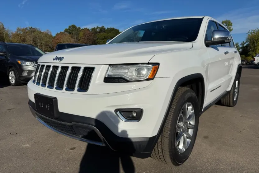 2015 Jeep Grand Cherokee Limited photo 1
