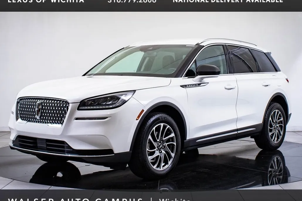 2022 Lincoln Corsair Standard photo 1