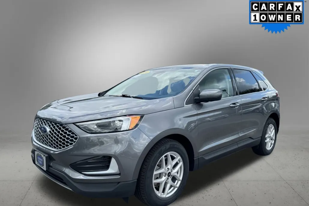 2024 Ford Edge SEL photo 1