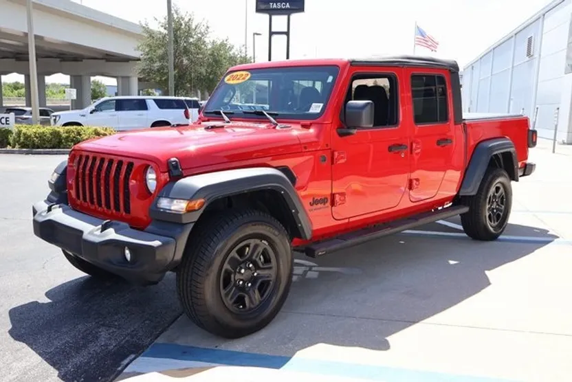 2022 Jeep Gladiator Sport photo 1