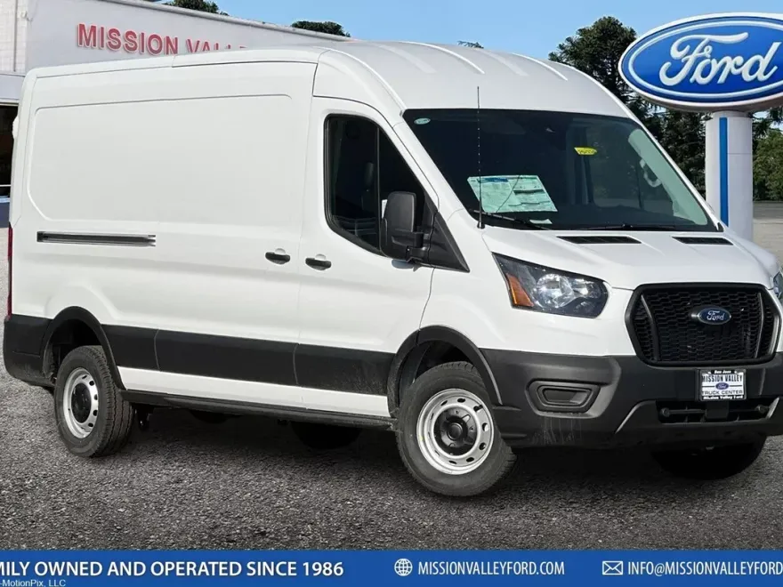 2025 Ford Transit photo 1