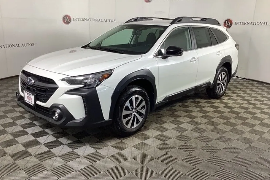 2025 Subaru Outback Premium photo 1
