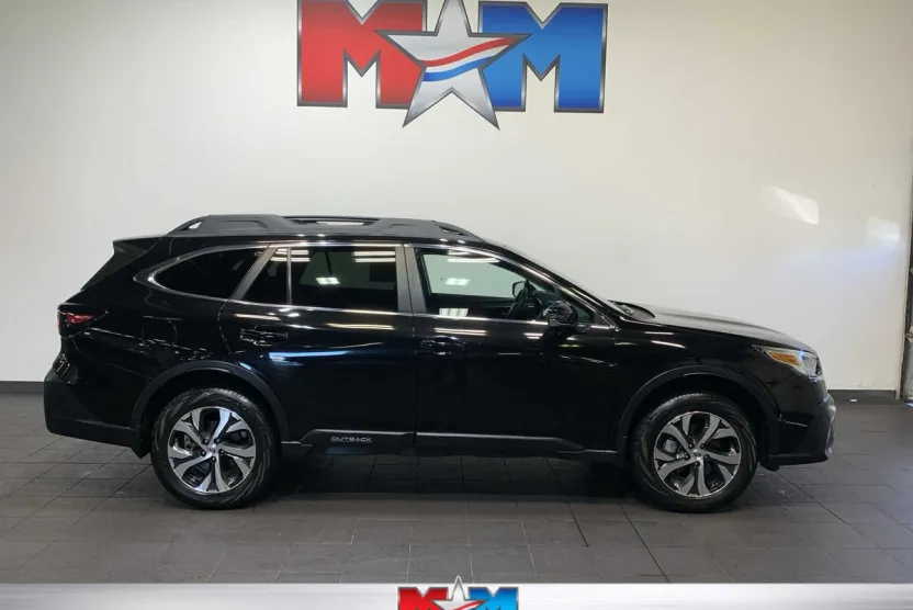 2020 Subaru Outback Limited photo 1