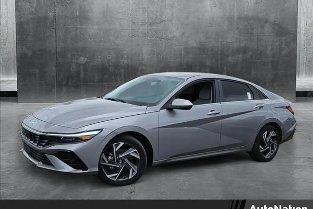 2025 Hyundai Elantra Hybrid Limited photo 1