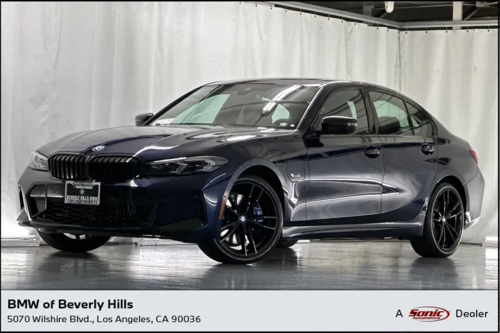 2023 Bmw 330e xDrive photo 1
