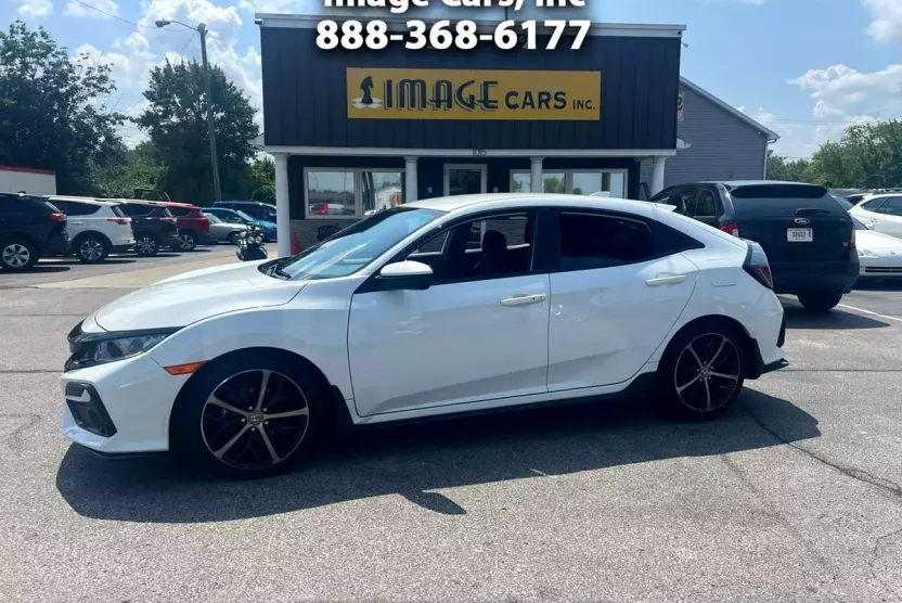 2021 Honda Civic Hatchback Sport photo 1
