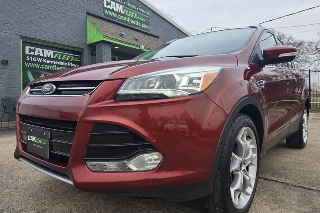 2015 Ford Escape Titanium photo 1