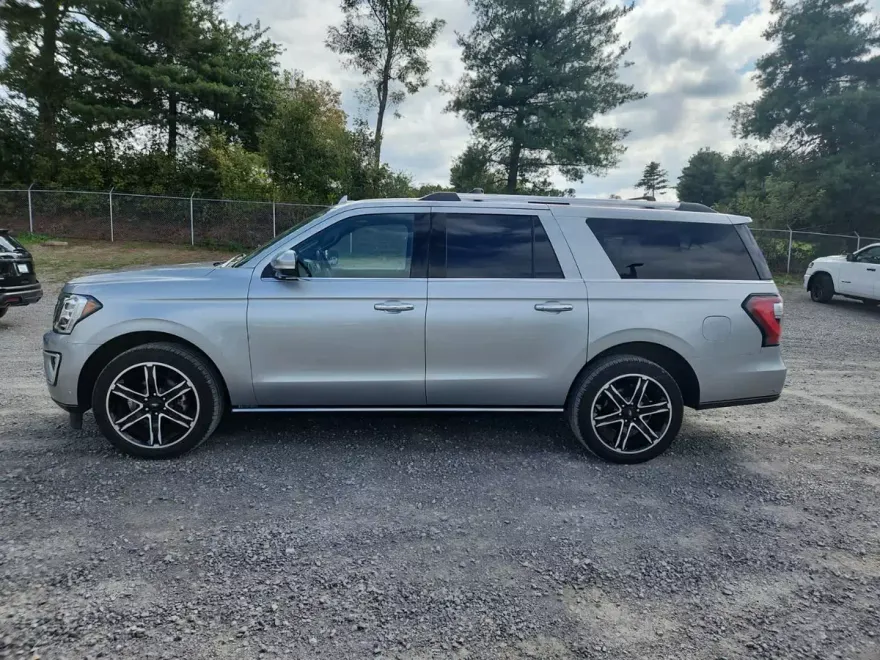 2021 Ford Expedition MAX Limited photo 1